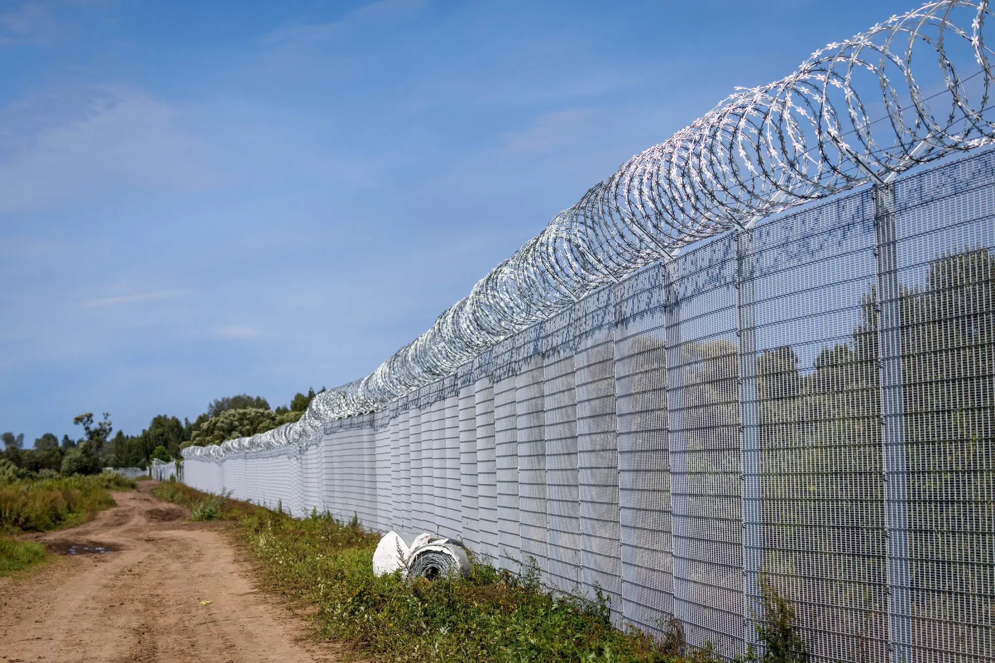 Латвія виходить із Оттавської конвенції про заборону протипіхотних мін — відповідь на зростаючі загрози з боку Росії